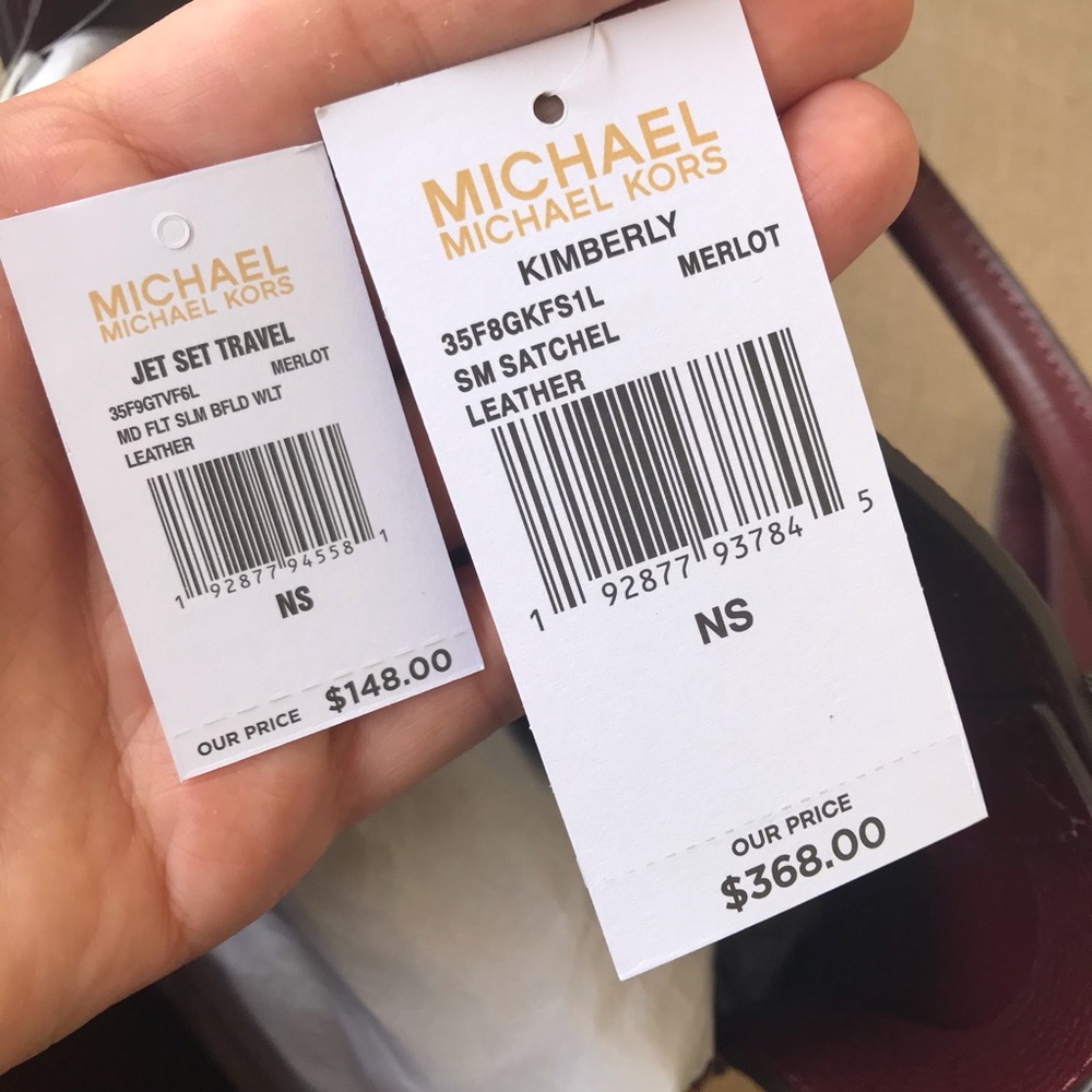 Bundle✨Michael Kors small Kimberly satchel &wallet - Picture 4 of 8